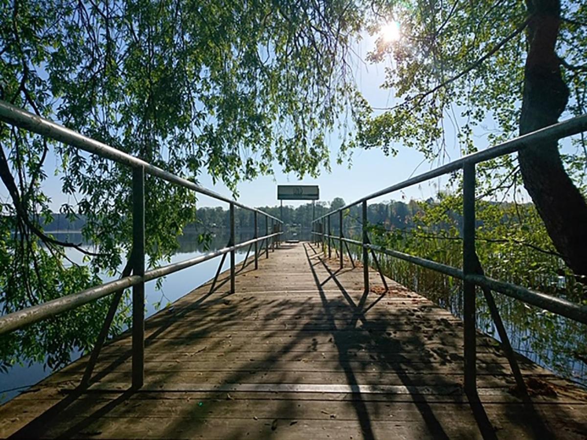 Waldschenke Stendenitz Uebernachten Im Wald Am See Neuruppin Extérieur photo
